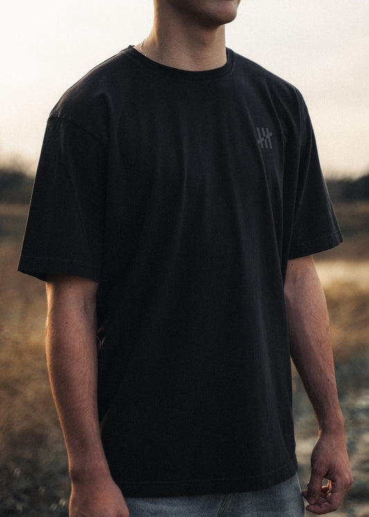 [ ISSUE / 01 ] STANDARD TEE